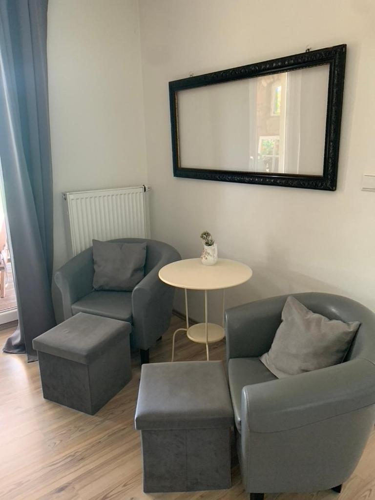 Ferienwohnung gleisberg3 - Südliche Weinstrasse Billigheim-Ingenheim Exterior foto